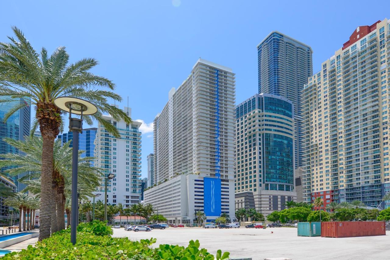 We Host - Amazing Condo Brickell With Ocean-Pool View Маямі Екстер'єр фото